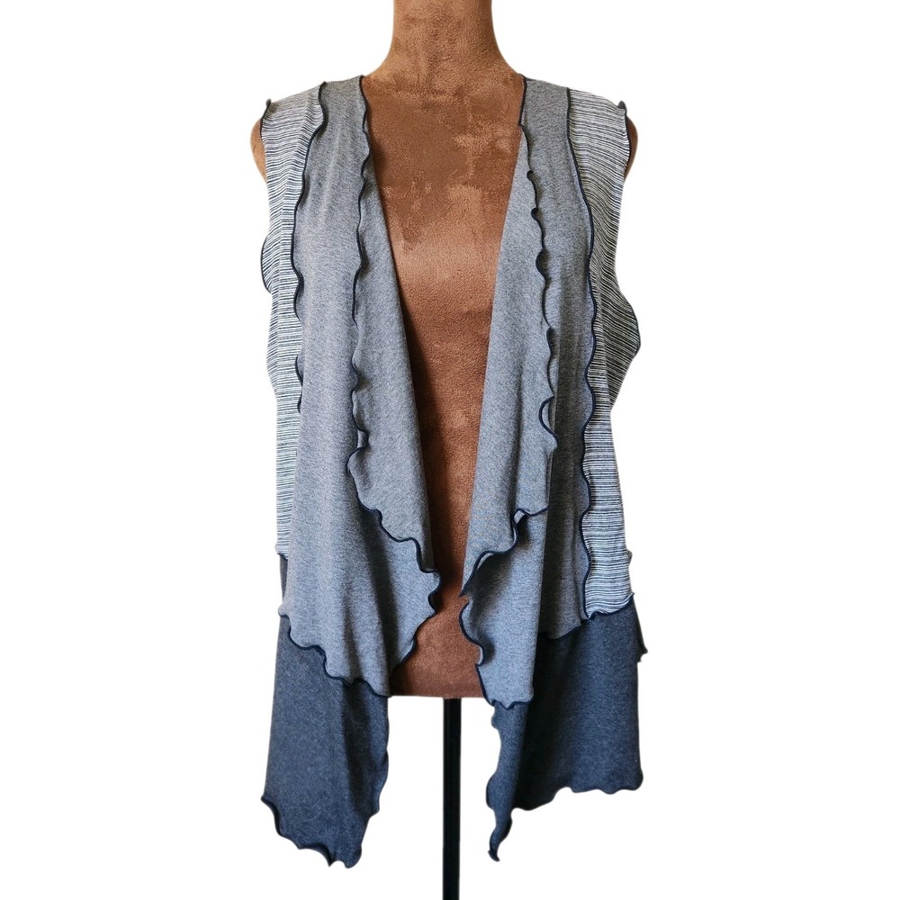 Vintage Sondra Sardis Cardigan Size M Sleeveless Gray Ruffle Patchwork‎ Open